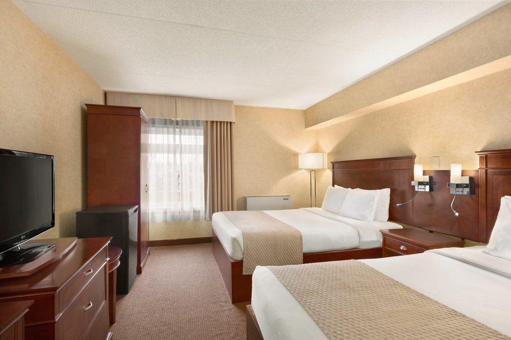 Days Inn By Wyndham Toronto West Μισισάουγκα Εξωτερικό φωτογραφία