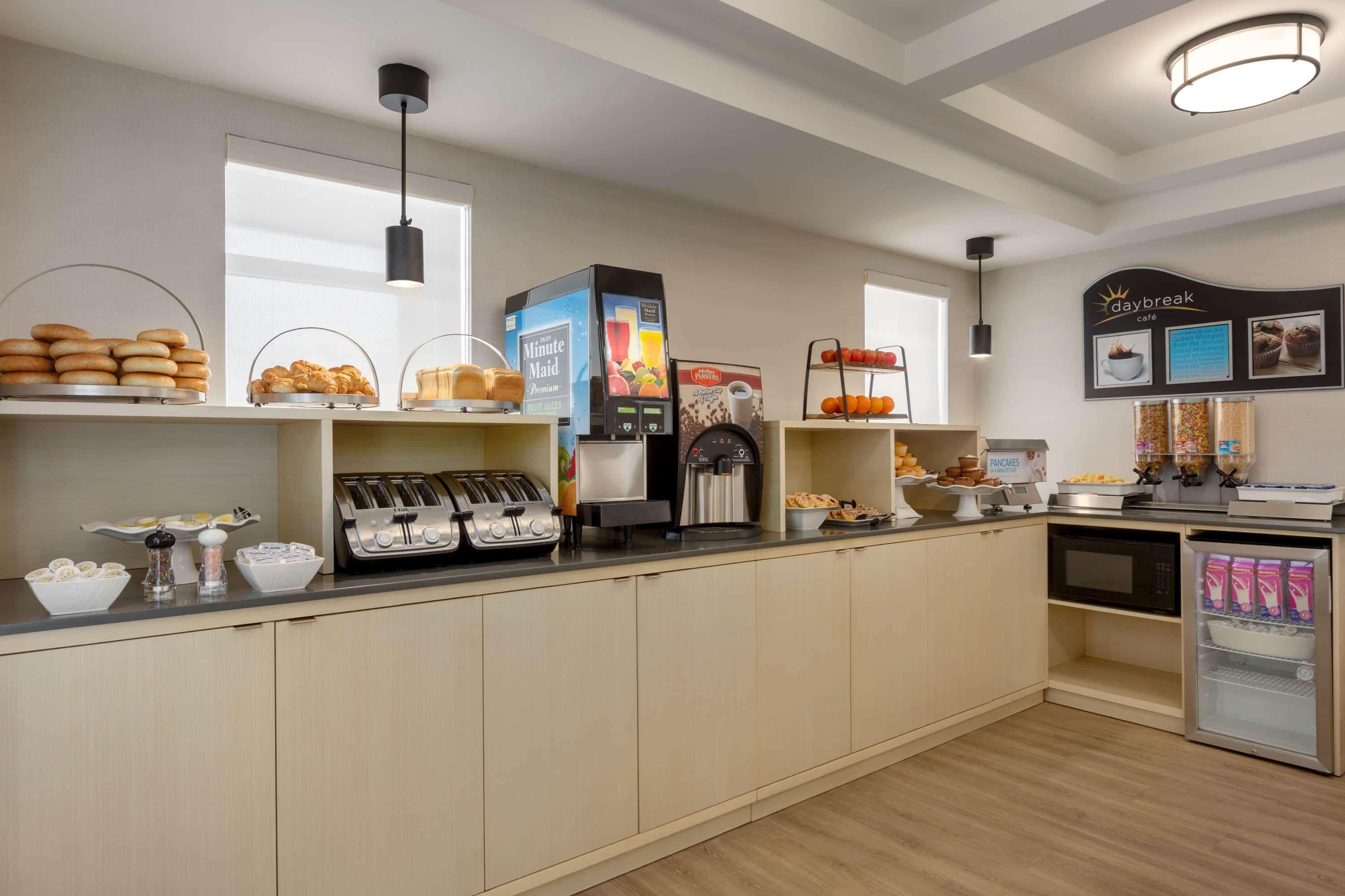 Days Inn By Wyndham Toronto West Μισισάουγκα Εξωτερικό φωτογραφία